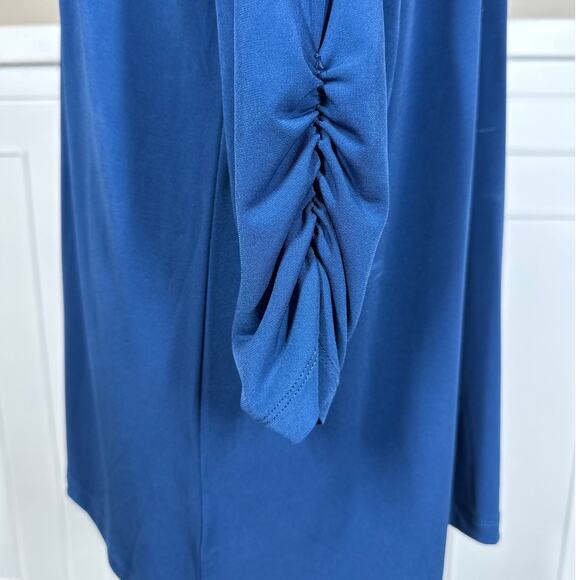 Susan Graver Liquid Knit V-Neck Tunic Top 3/4 Ruched Sleeves Blue Sz XL Stretch - Picture 4 of 10